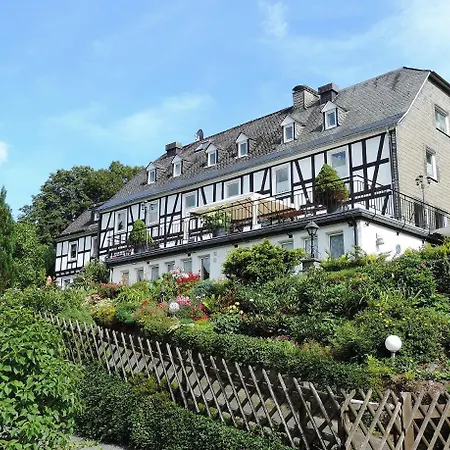 Am Grimmen 16 * Winterberg